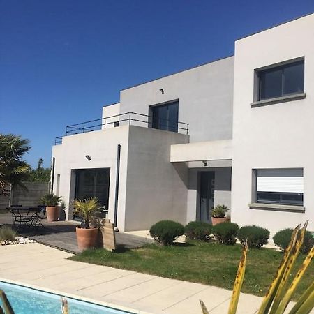 Maison Moderne Avec Piscine Chauffee Dans La Baie Du Mont St Michel 200M2 Yquelon Экстерьер фото